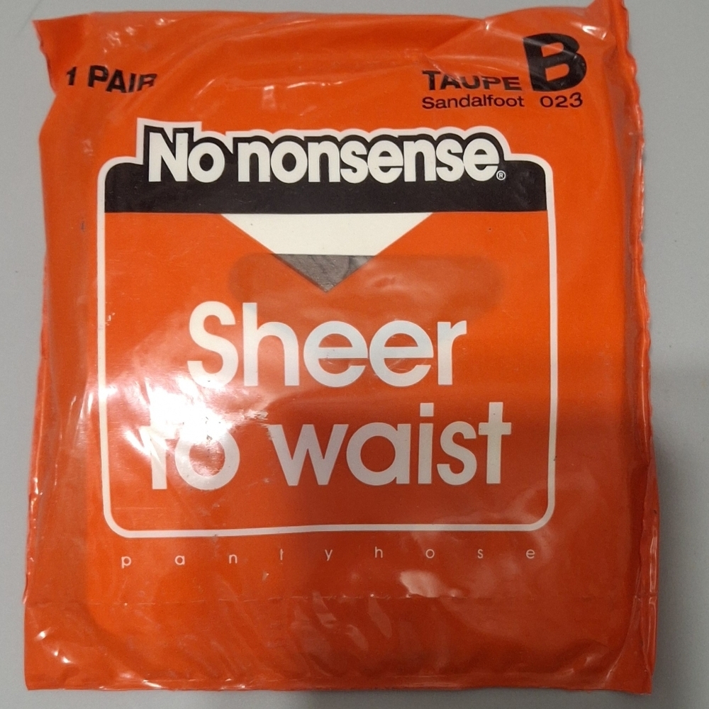 No nonsense Sheer To Waist TAUPE  Sandalfoot Size B.